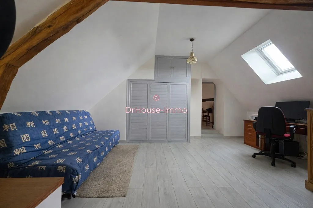 Toad - Character House with Equestrian Facilities in Rural Setting
