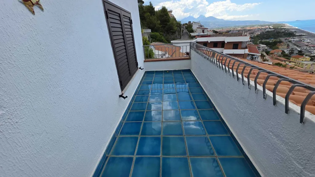 Terrasse - Apartment with Terrace and Balcony in Scalea