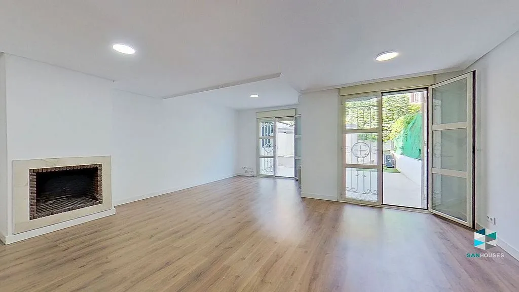 Elutuba - Terraced House with Pool in Miramadrid