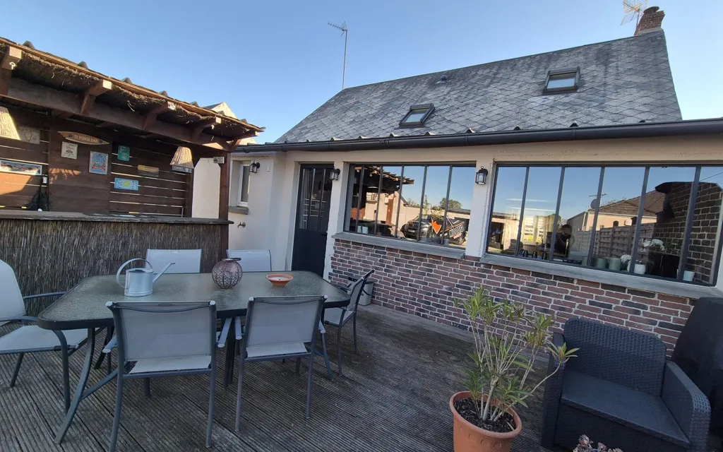 Terrasse - Maison Rénovée avec Terrasse à Ingré
