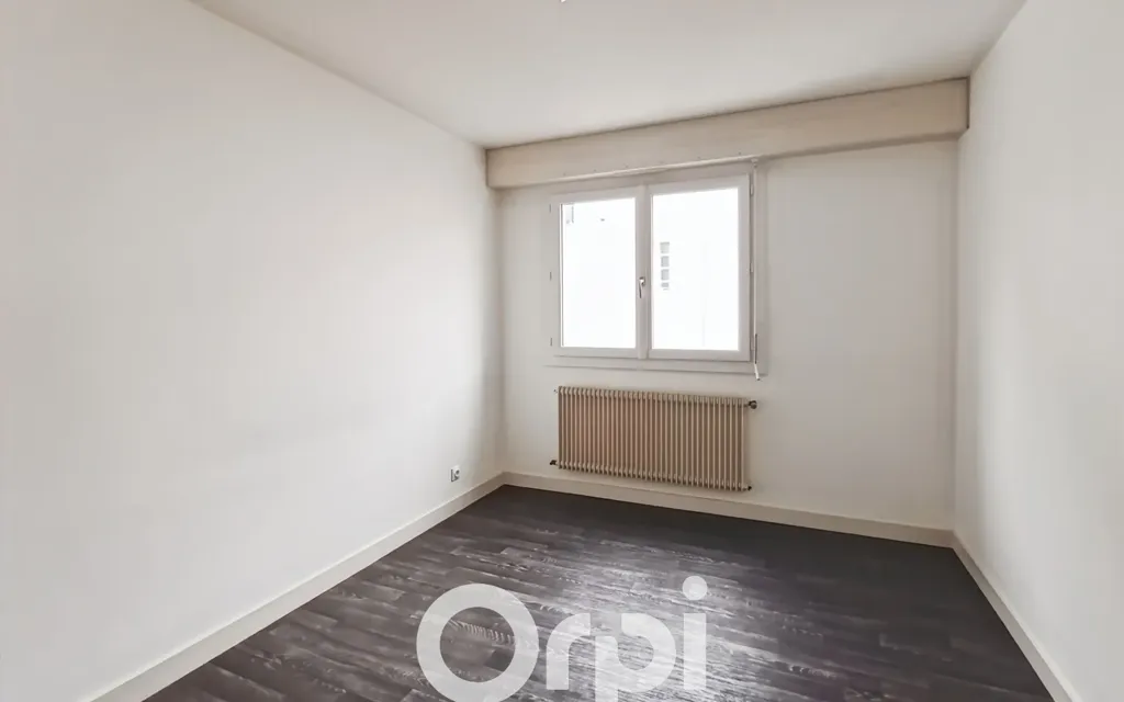 Toad - T2 Apartment with Balcony in La Roche-sur-Yon