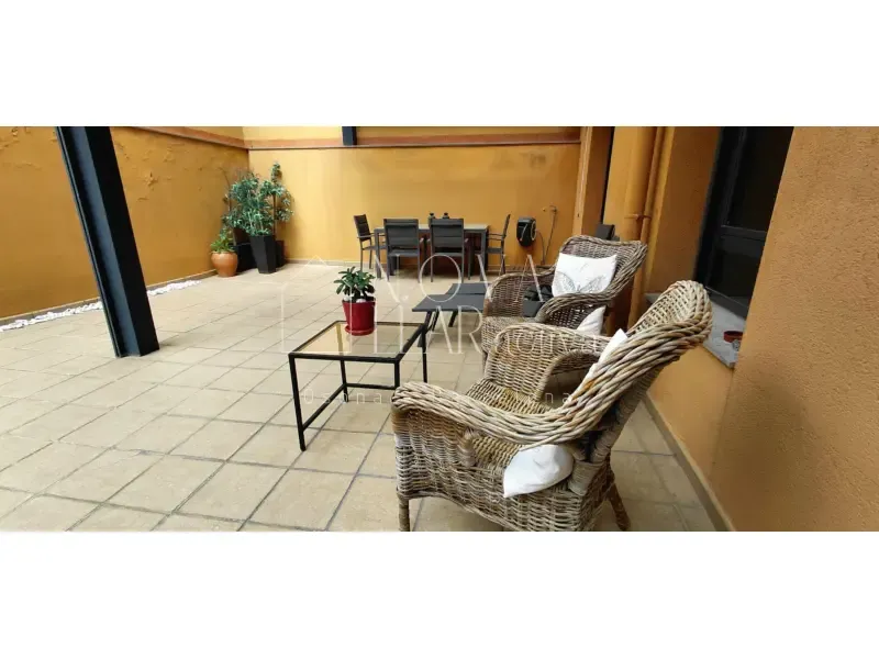 Terrass - Apartment with Terrace in Centelles Centre