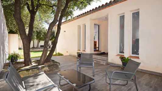 Terrass - Bastide with Pool near Uzès