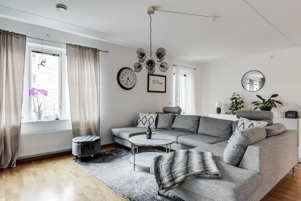 Elutuba - Apartment with South-Facing Balcony in Åbrodden