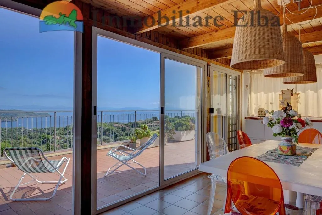 Terrasse - Luxury Penthouse with Sea View in Capoliveri