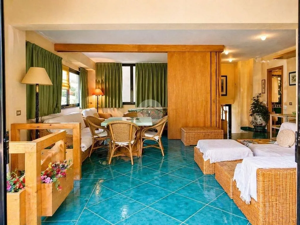 Elutuba - Luxury Penthouse with Sea View in Gaeta