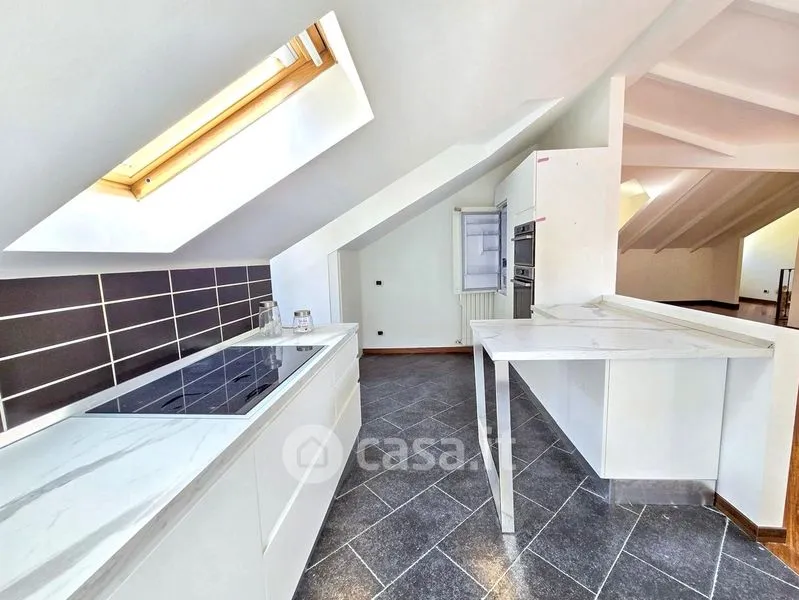 Cuisine - Mansard Apartment with Terrace in Monza