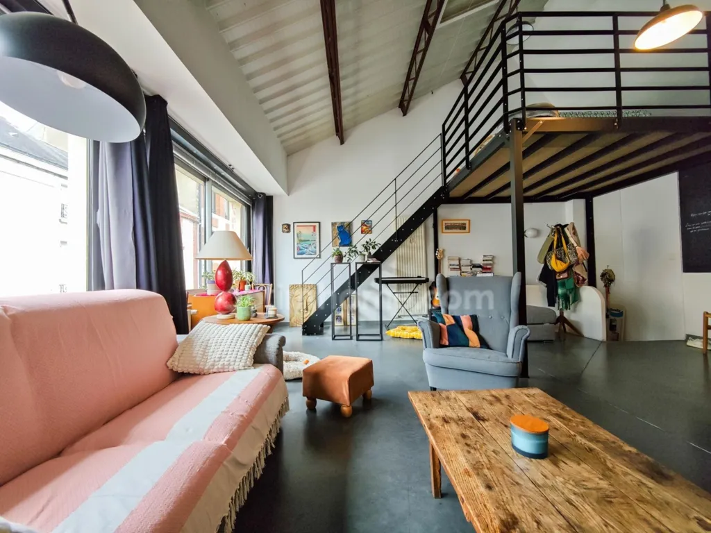 Living Room - Character Loft with Garage in Central Cholet