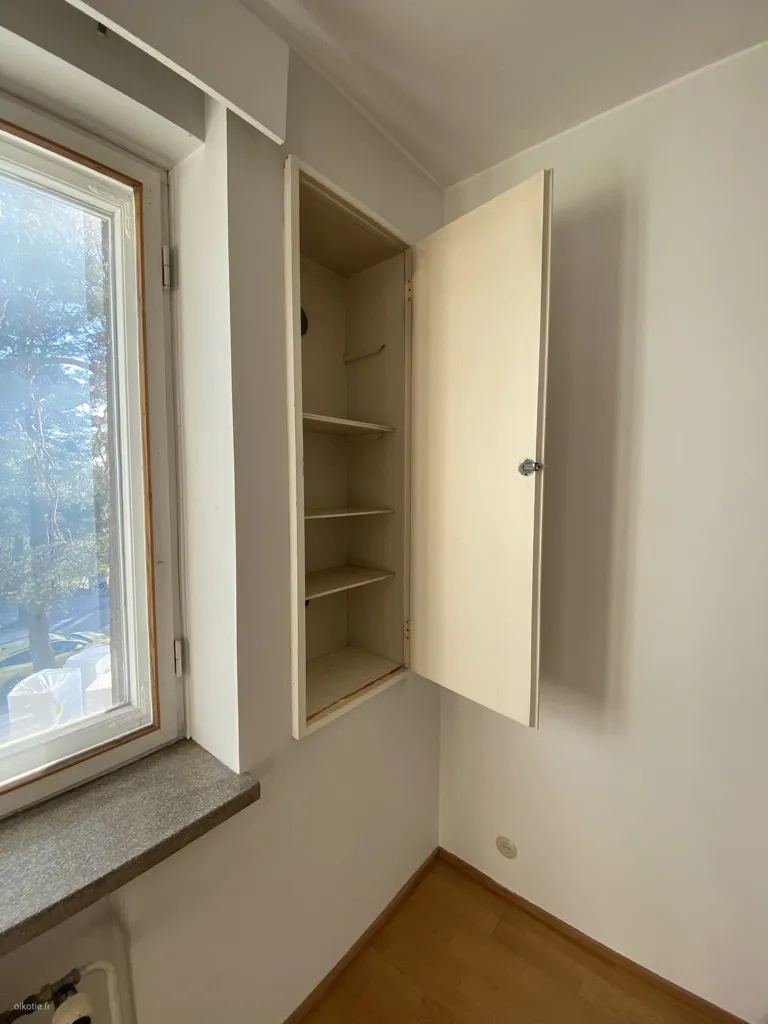 Rooms - Modernised Flat with 1950s Architecture in Turku