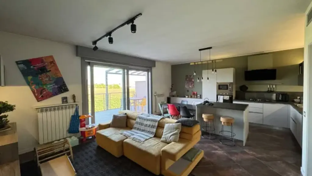 Elutuba - Modern Apartment with Mountain View in Cortenuova