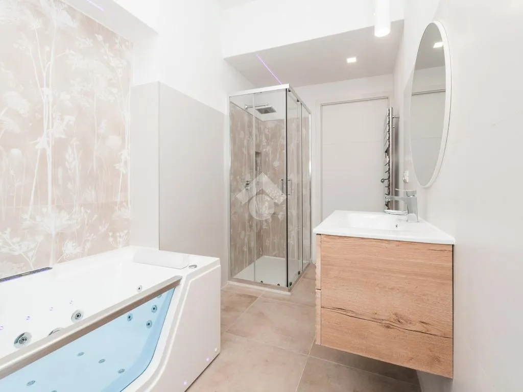 Salles de bain - Completely Reworked Apartment in Giaveno