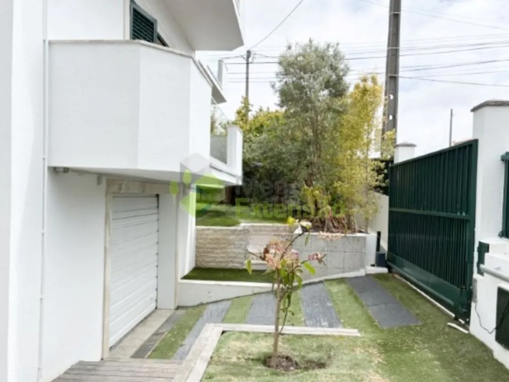 Jardin - 4 Bedroom Villa with Pool near Cascais