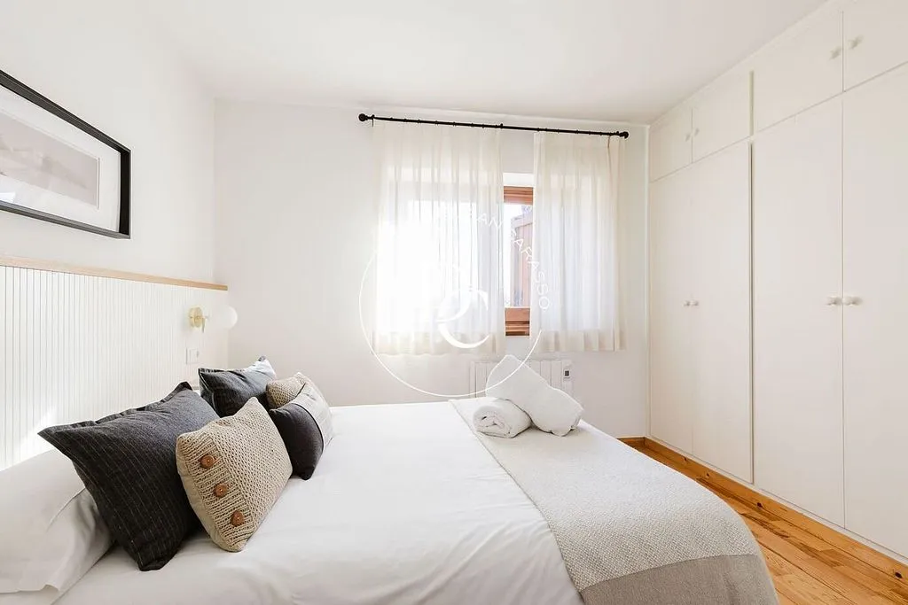 Chambres - Renovated Villa with Pool in Ger, Catalonia