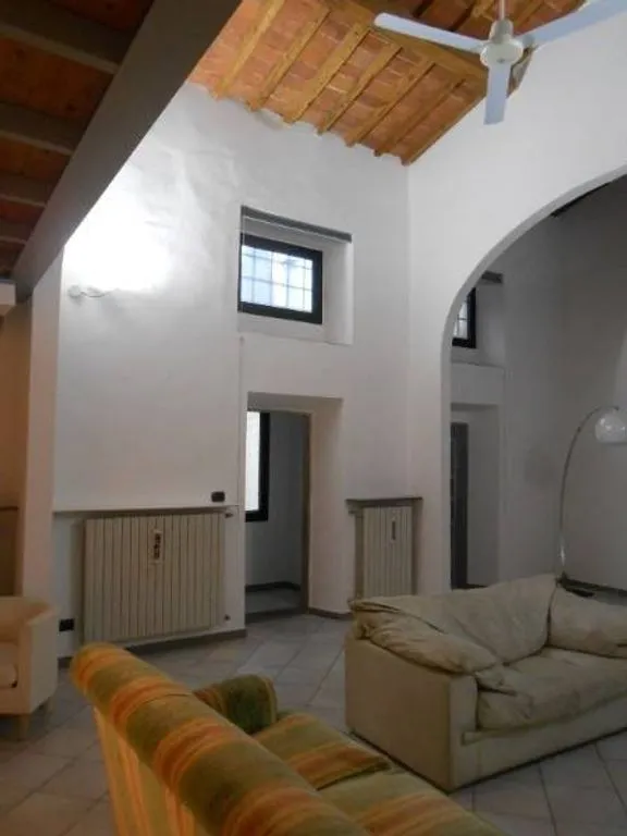 Elutuba - Luxury Apartment with Historic Features in Florence