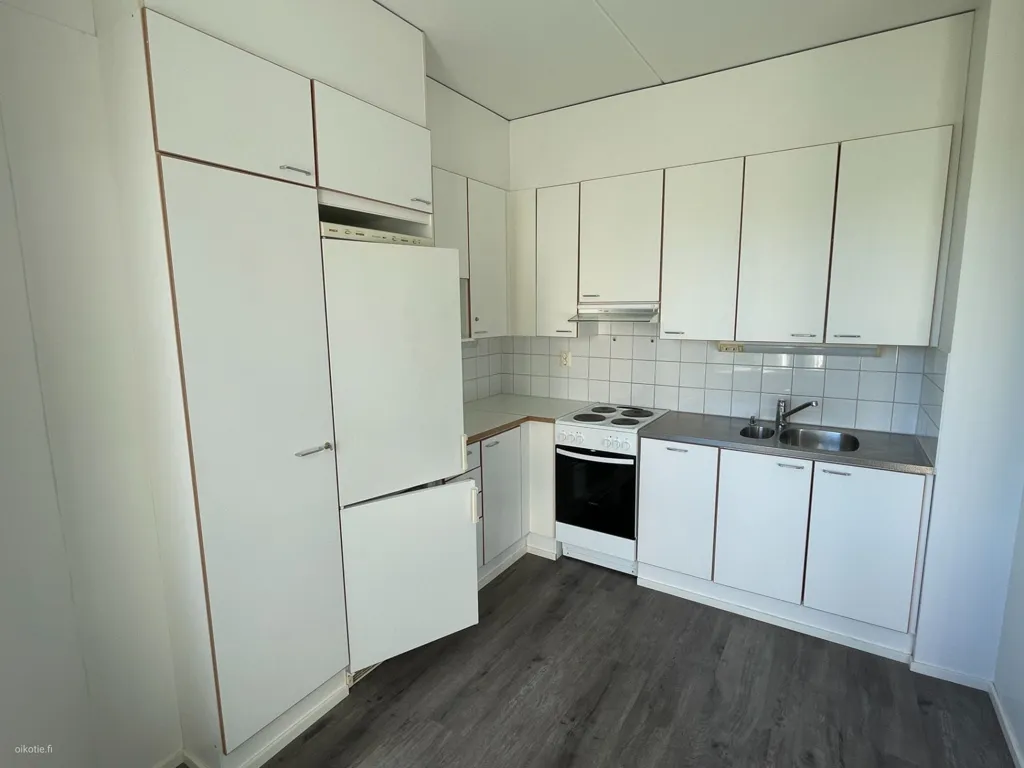Cuisine - Apartment with Balcony in Kerava