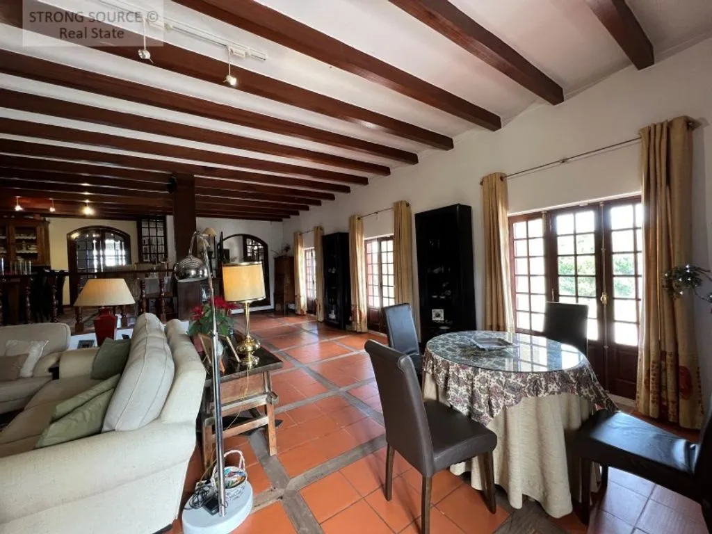 Salle à manger - Luxury Detached Villa with Pool in Casal das Figueiras