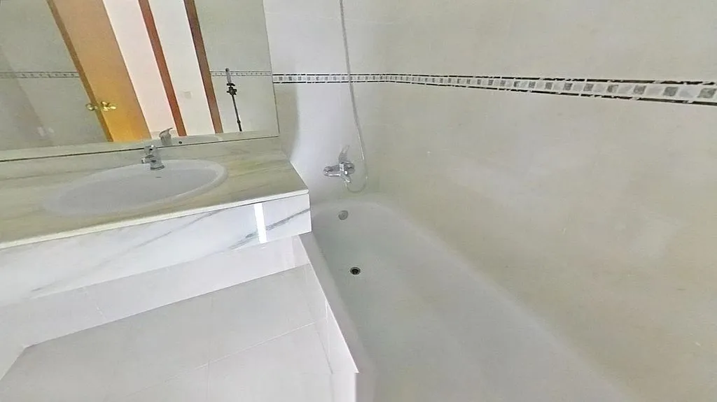 Bagni - Luxury Apartment with Pool in Castelldefels