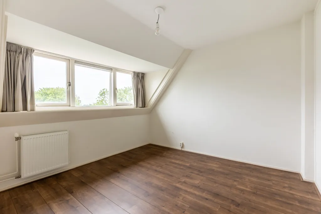 4-toaline korter asukohas Rotterdam