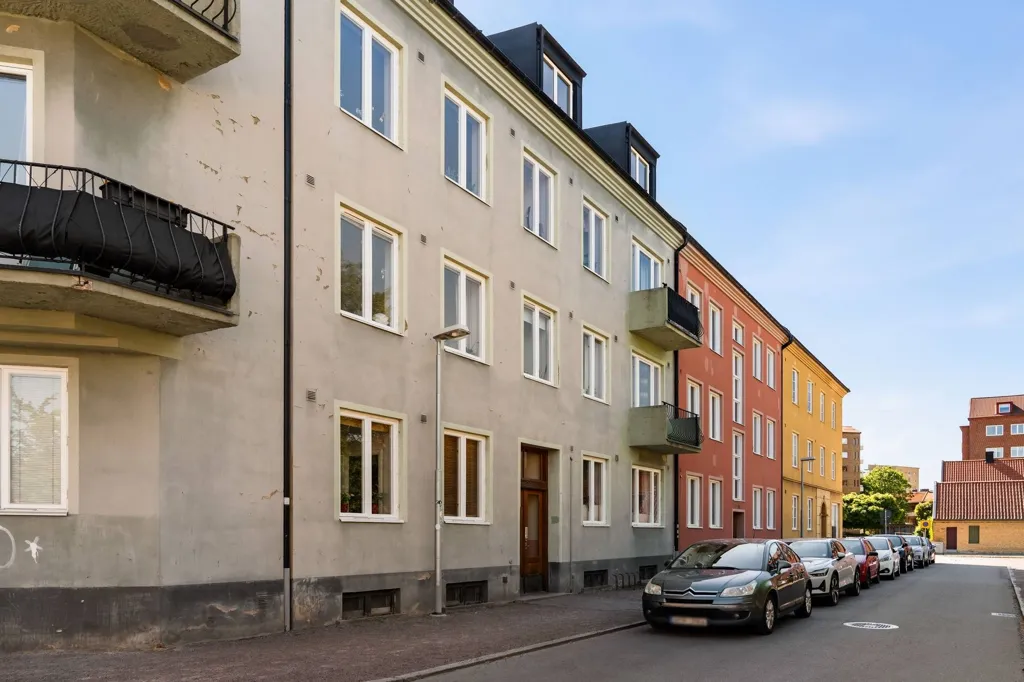 Außenansicht - 1930s Character House with Balcony in Helsingborg