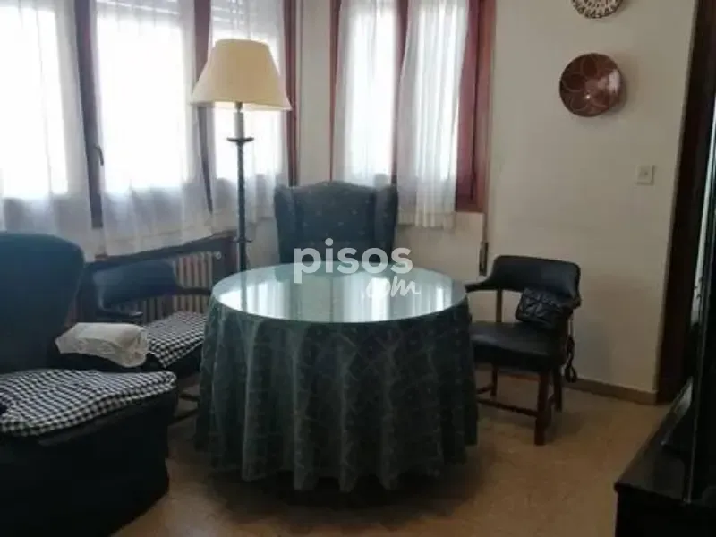 Sala da pranzo - Six-Bedroom Flat with Park View in Albacete Centre