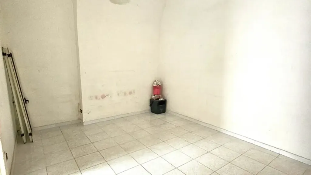 Appartement 2 pièces à IT