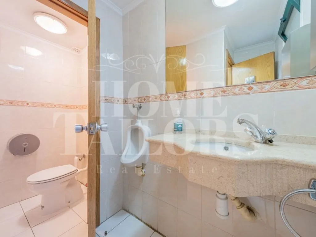 Salles de bain - Luxury Apartment Complex in Lisbon