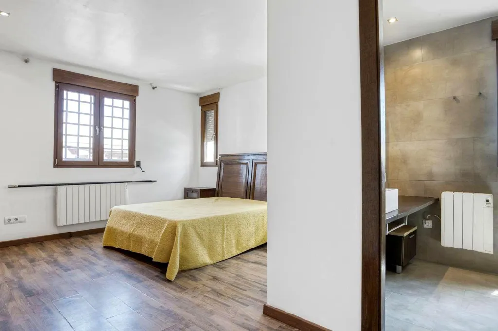Chambres - Villa with Pool in Camì Paterna-Lloma del Calderer