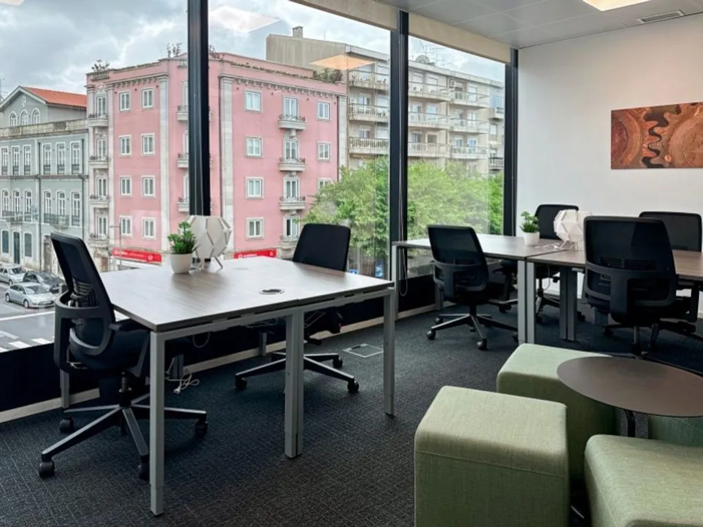 Bureau - Luxury Office with Gym in Braga