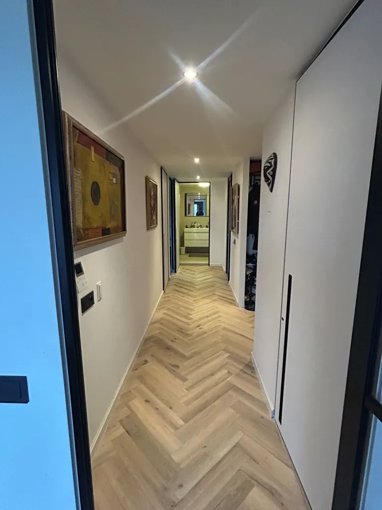 Esik - 3-Bedroom Apartment with High Ceilings in Almere
