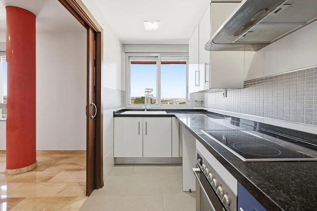 Cuisine - Duplex with Terrace in Catarroja