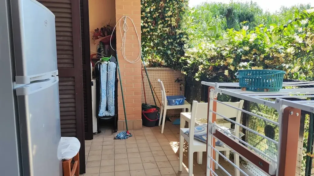Terrass - Apartment with Terrace in Castelverde, Rome