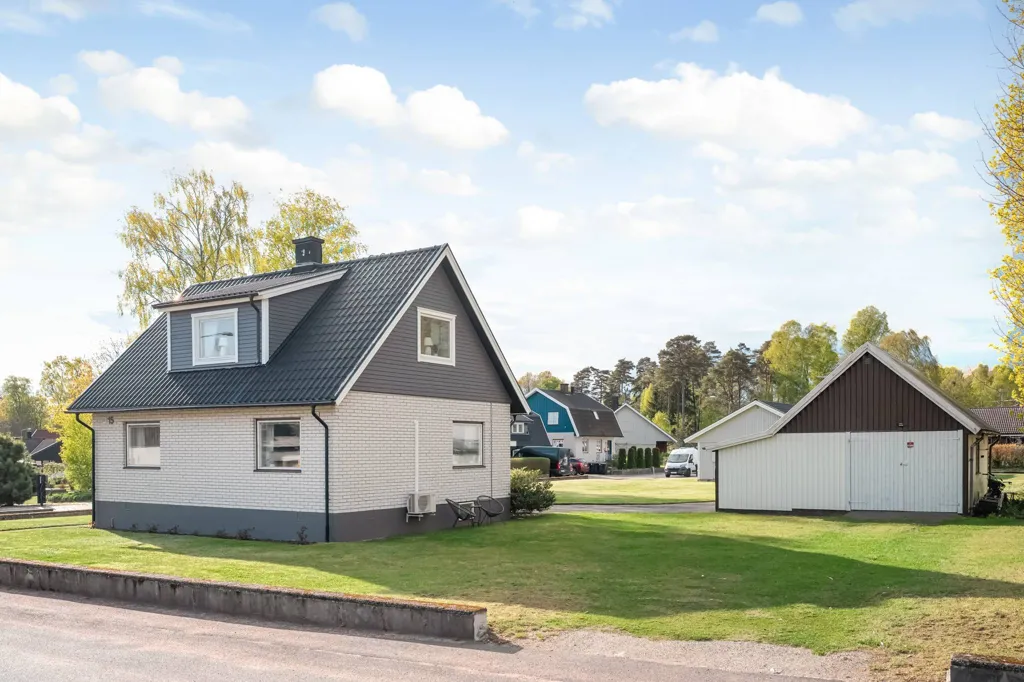 Välivaade - Renovated Villa with Garden in Bjärnum