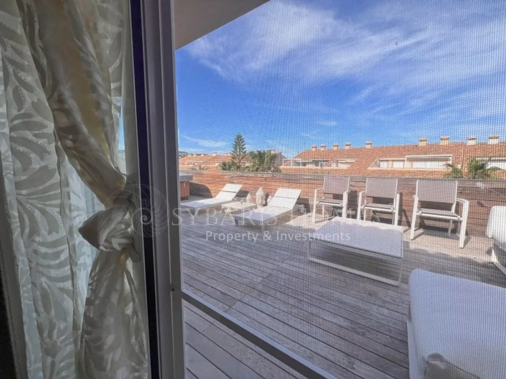 balcony