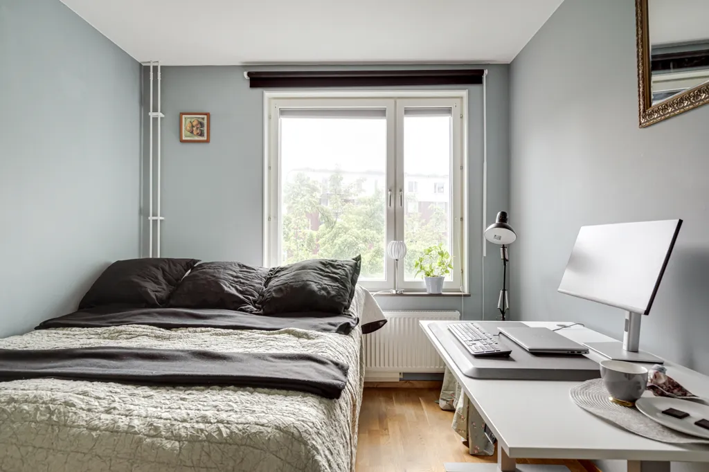 Camere da letto - Efficient Two-Bedroom Flat with South-Facing Balcony in Gothenburg