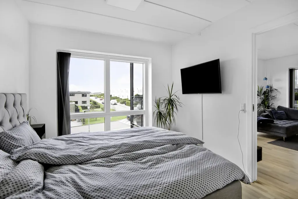 Bedrooms - Spacious 3-Bedroom Flat with Balcony in Aarhus