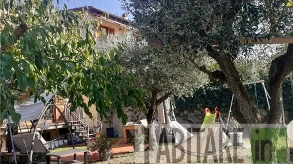 Aed - Restored Apartment with Garden in San Casciano