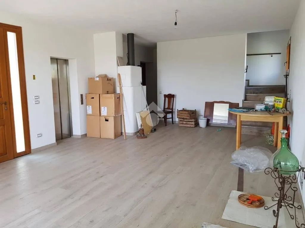 Soggiorno - Luxury Villa with Panoramic Terrace in Pescantina
