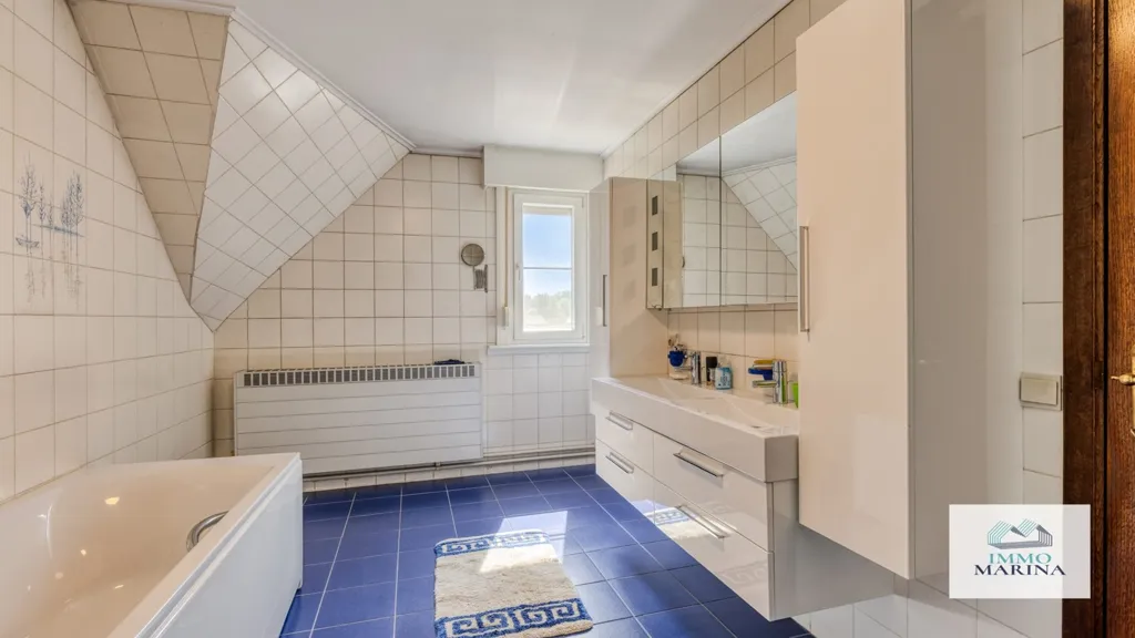 Salles de bain - Villa avec piscine et 4 chambres à vendre