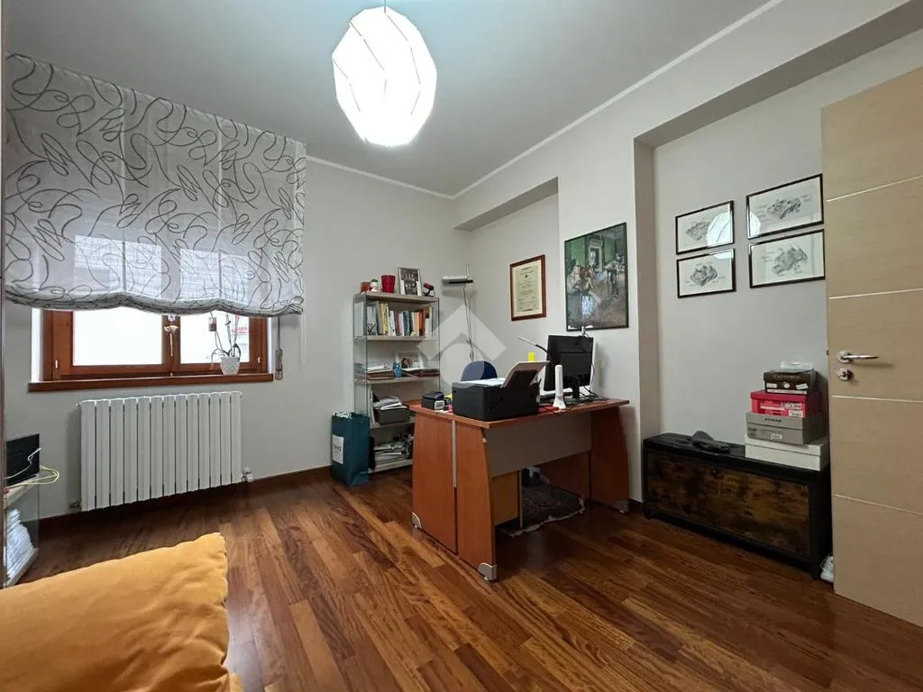 Studio - South-Facing Apartment with Balcony in Cosenza