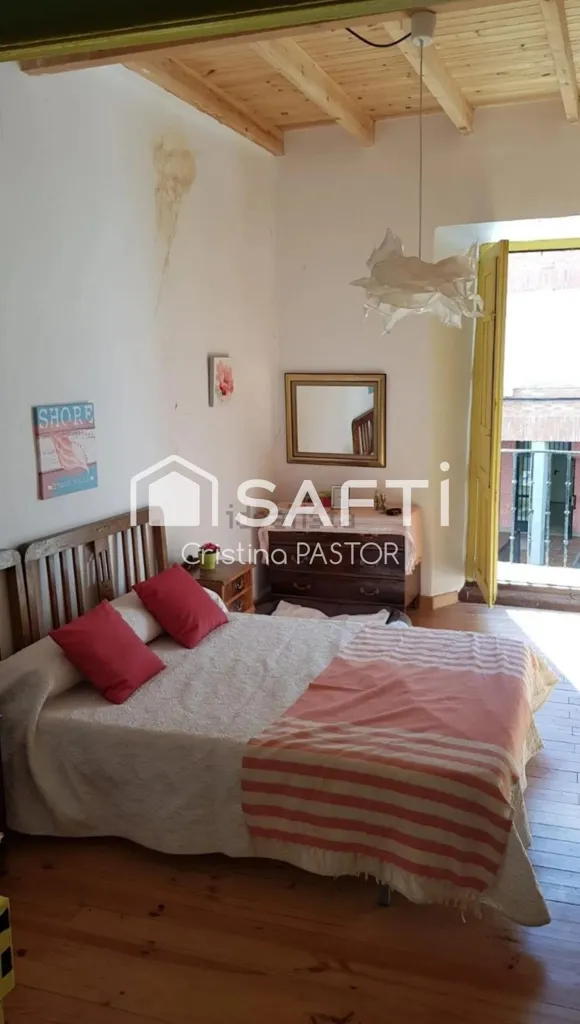 Chambres - Spacious Adjoined Chalet with Bodega in Valderas