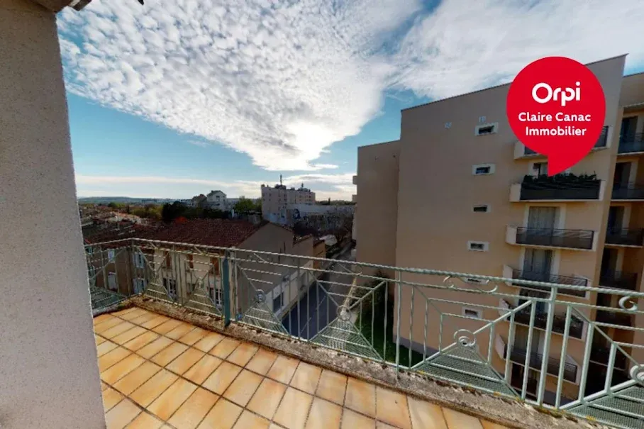 Balcon - Appartement Rénové avec Balcon à Castres