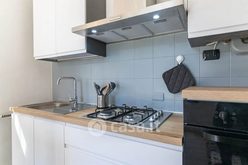 Cuisine - Modern Studio with Garden View in Borgomanero