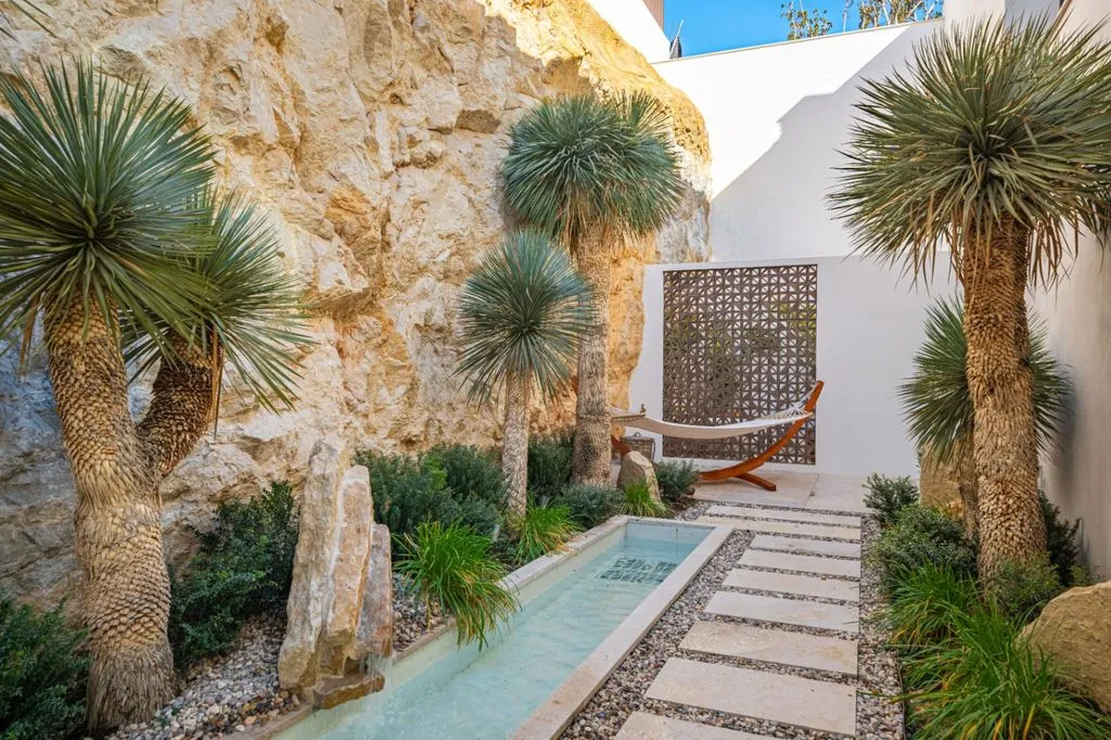 Aed - Luxury Villa with Infinity Pool in Jávea