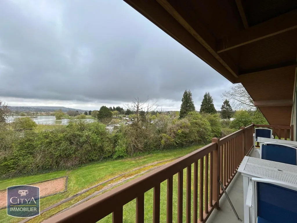 Rõdu - Furnished Flat with Balconies in Saint-Arnoult
