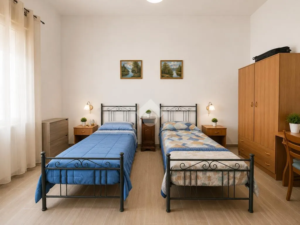 Chambres - Ground Floor Trilocale in University Area, Lecce