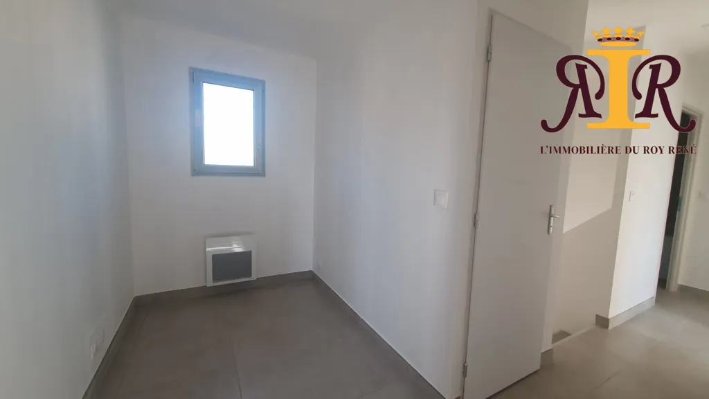 hallway_entrance