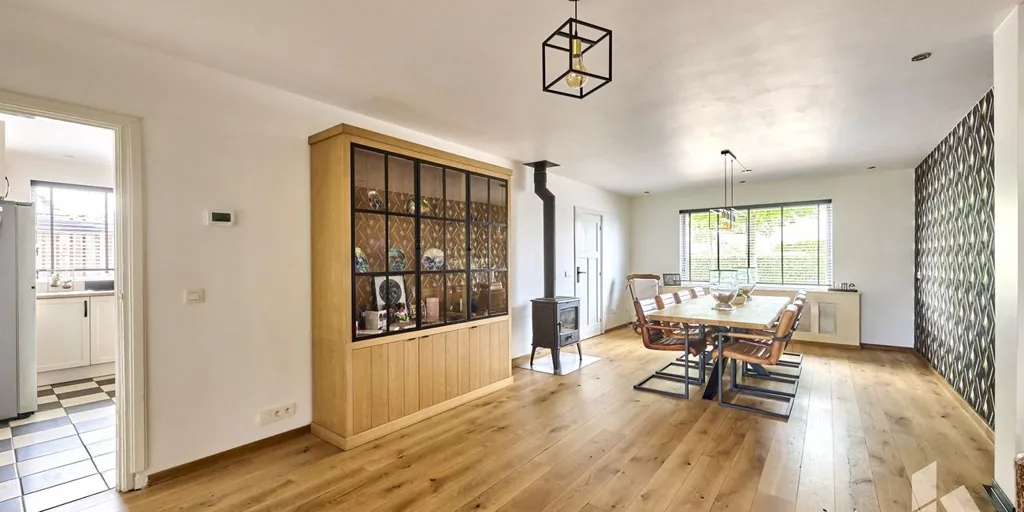 Salle à manger - Maison semi-détachée avec loods à Achel