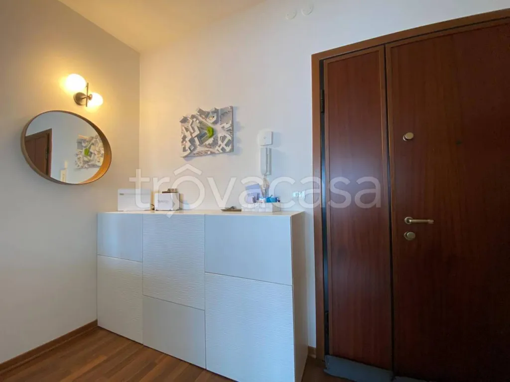 Esik - Penthouse with Panoramic View in Gorizia Centre