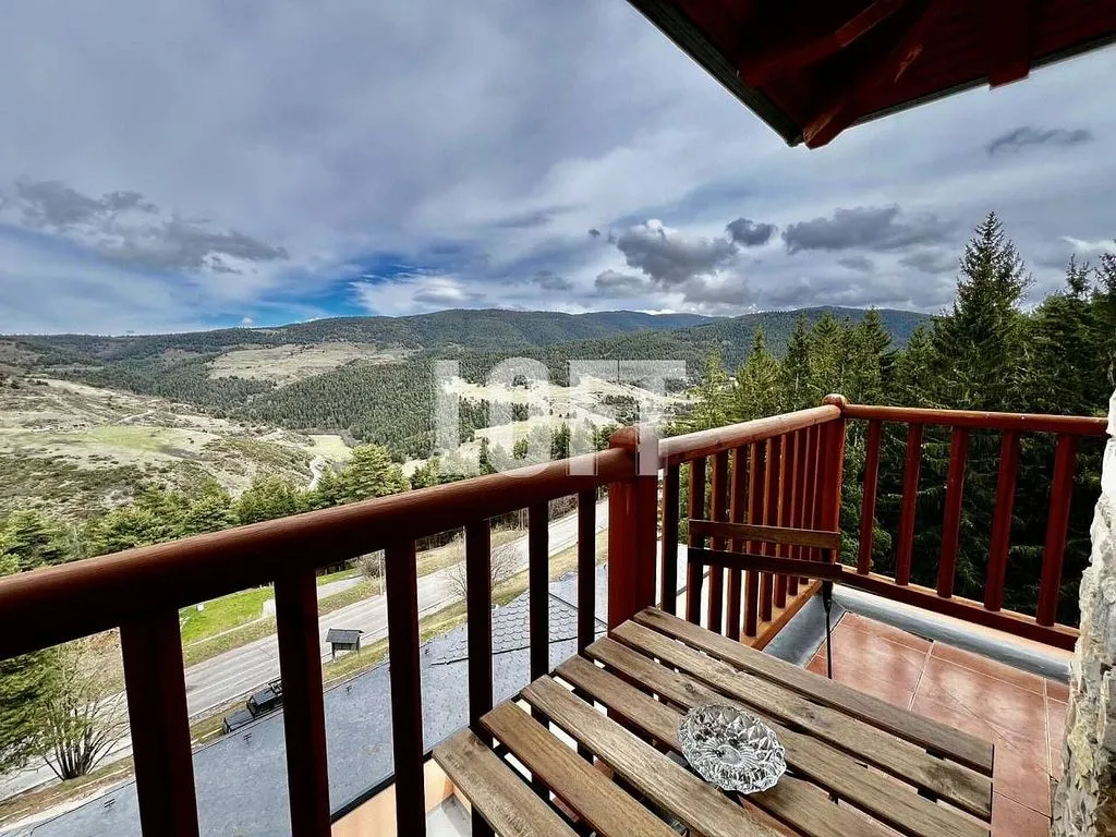 Balcon - Duplex Apartment with Pool in Alp