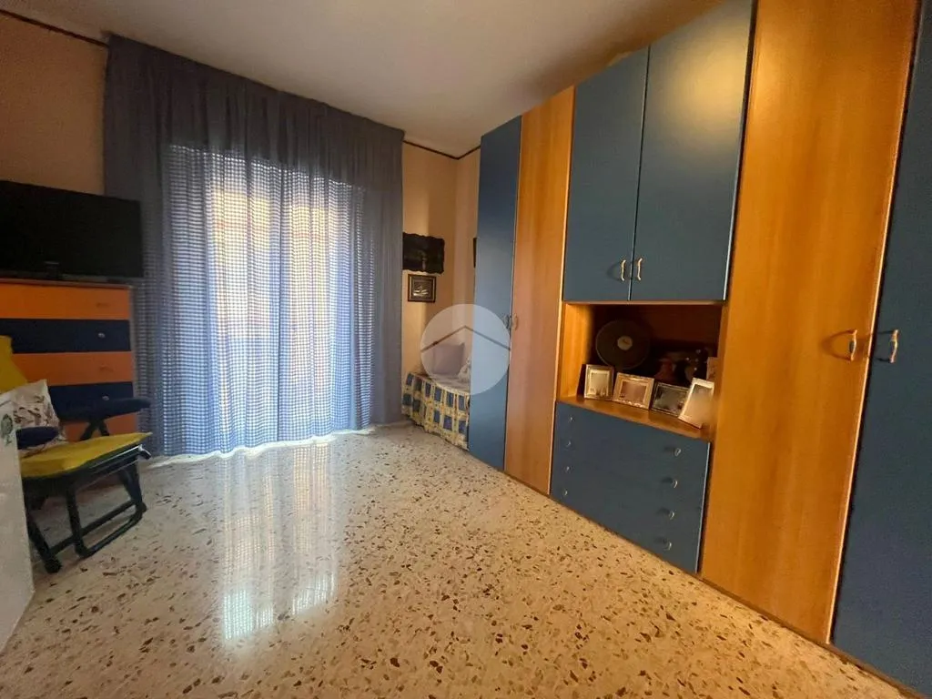 Chambres - 1970s Apartment with Balcony in Palermo